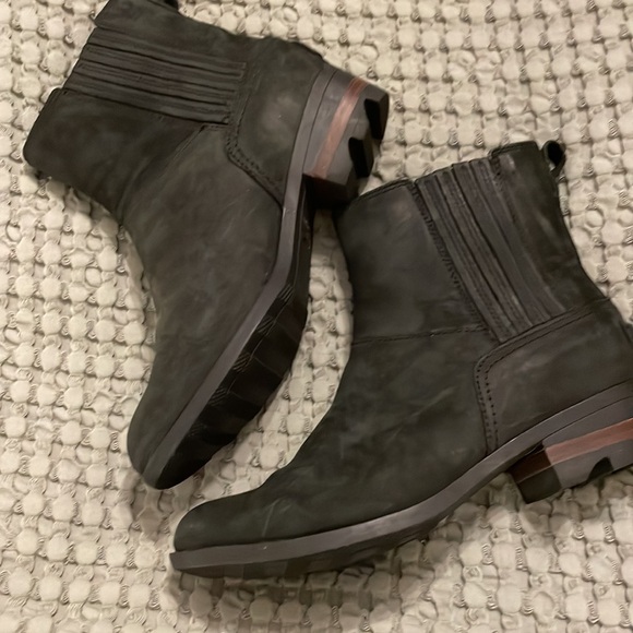 Sorel womens all weather boots 7.5 black Chelsea - Picture 3 of 7